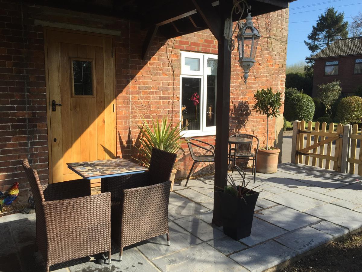 Lawson Cottage B&B Hickling Екстер'єр фото